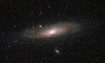 Galaktyka M31 w Andromedzie; M32 i M110